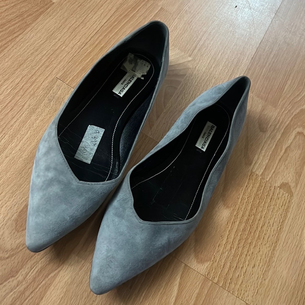 Balenciaga Pointed Toe Suede Flats 39 1/2 women’s 9